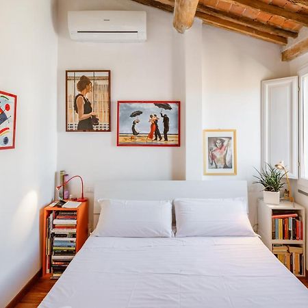 Piazza Dei Cavalieri Orange Attic Apartment بيزا المظهر الخارجي الصورة