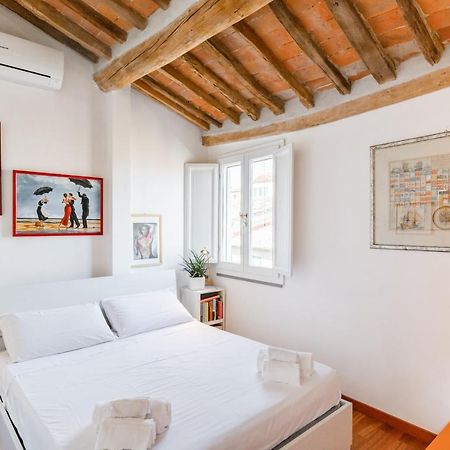 Piazza Dei Cavalieri Orange Attic Apartment بيزا المظهر الخارجي الصورة