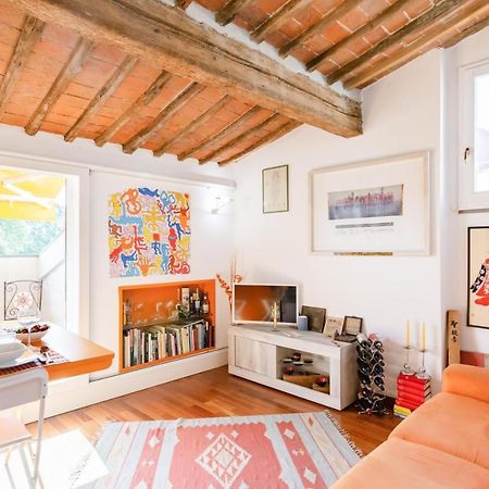 Piazza Dei Cavalieri Orange Attic Apartment بيزا المظهر الخارجي الصورة